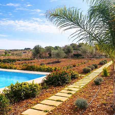 Apartament Cliff's Edge Luxury With Large Pool & Stunning Views *